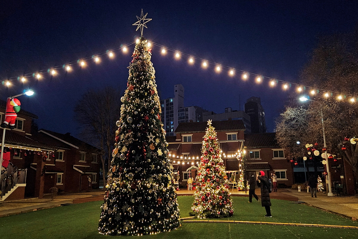 연말, 이국적인 분위기 내고 싶다면? 용산공원 '크리스마스 빌리지'