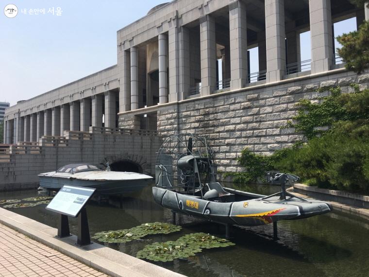 베트남전쟁 당시 우리 해병이 처음 도입한 '에어캣' 에어보트