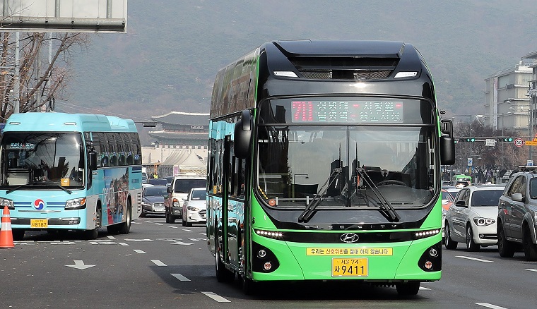 서울도심을 운행하는 전기 시내버스 ⓒ뉴스1