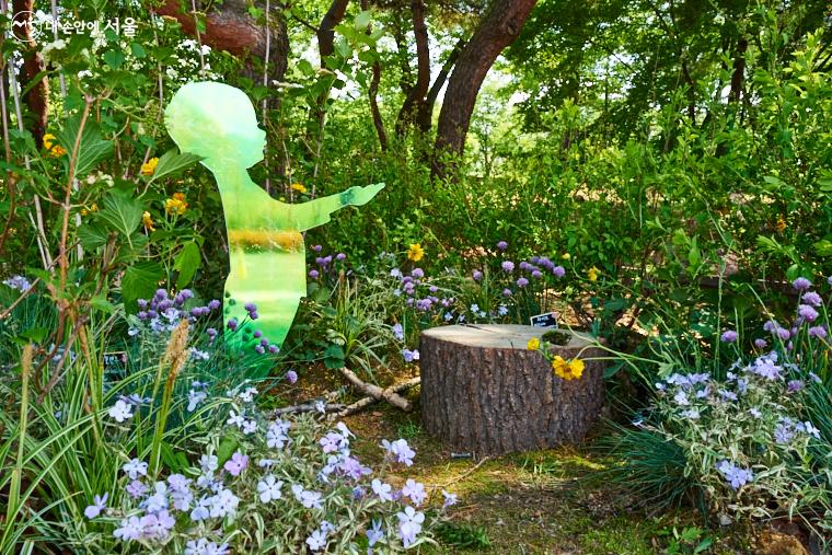 시민정원 작품 ‘추억’. 어린 시절 행복했었던 서울대공원에서의 추억과 마주하게 한다. ⓒ이정규