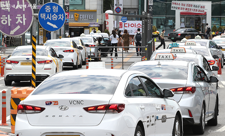 서울 택시에 연내까지 ‘GPS 기반 택시 앱 미터기’가 도입된다.