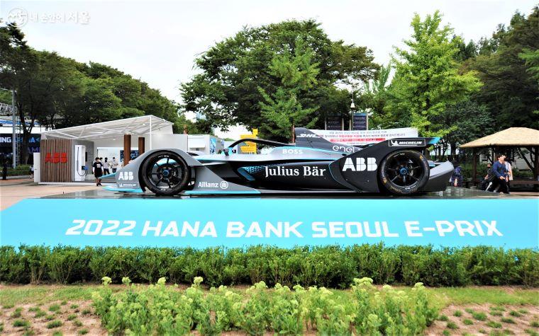 ‘2022 서울 E-프리’에서 실제 운행될 경주용 전기차. ‘E-프리(E-Prix)’는 세계 전기차 경주대회의 도시별 대회를 의미한다. 