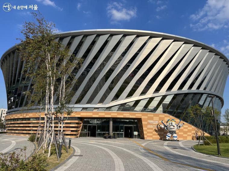 국립항공박물관이 2020년에 김포공항 근처에 개관했다. ⓒ박지영