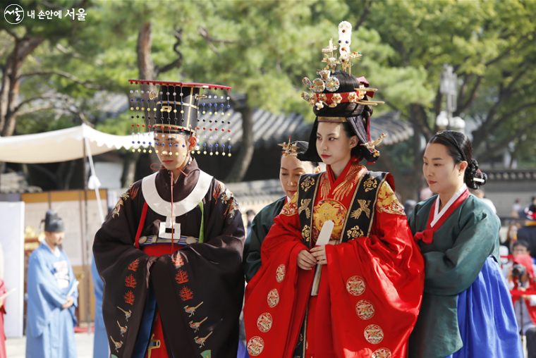 5월 6일 운현궁에서는 ‘고종·명성후 가례 재현행사’가 열린다