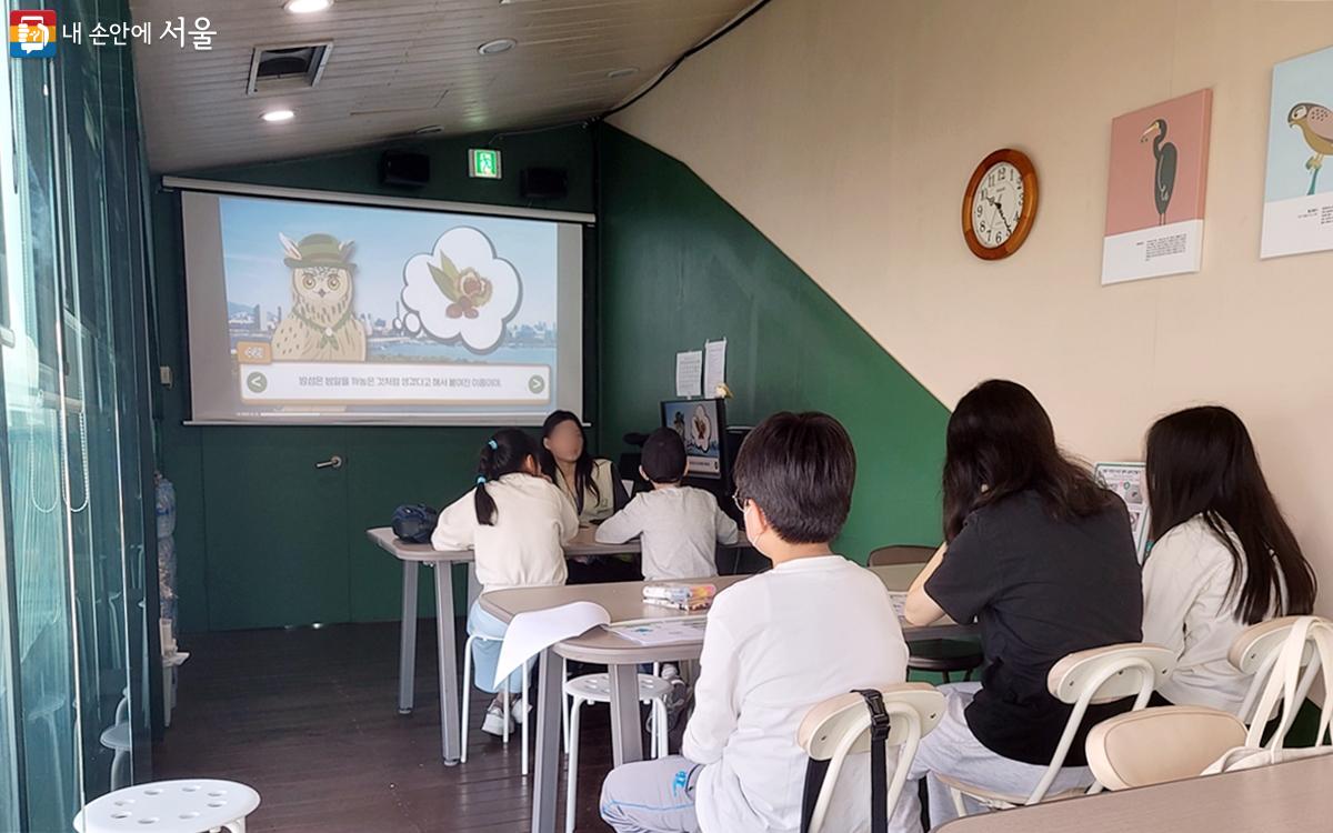 보호자 포함 회당 8명만 신청 가능하니, 빠르게 신청해야 한다. ⓒ김윤경