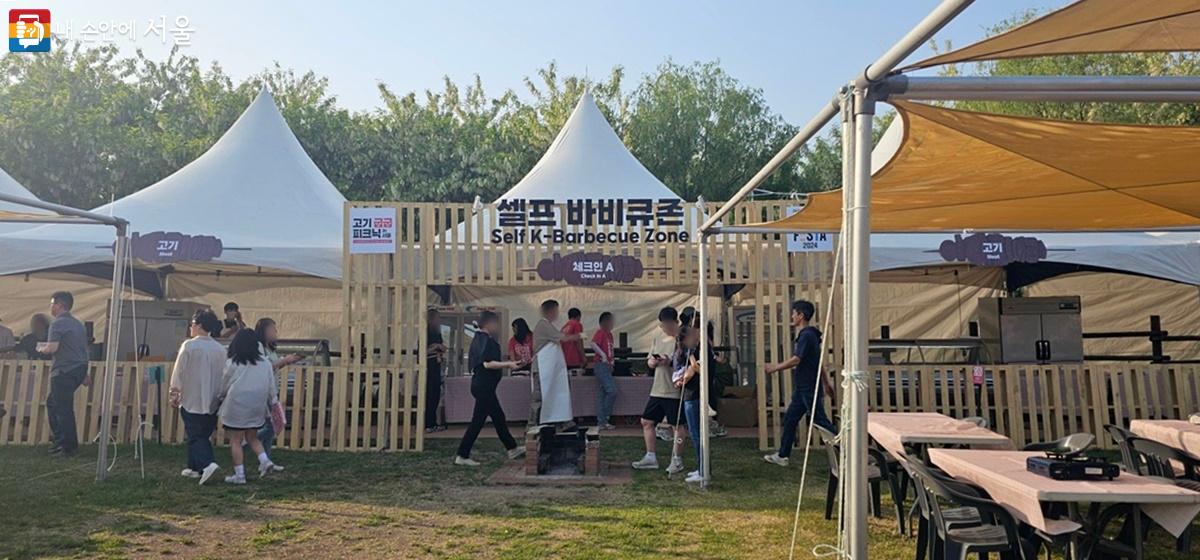 ‘고기 굽굽 피크닉 in 서울’의 주요 프로그램이라고 할 수 있는 셀프 바비큐 존 ©박단비