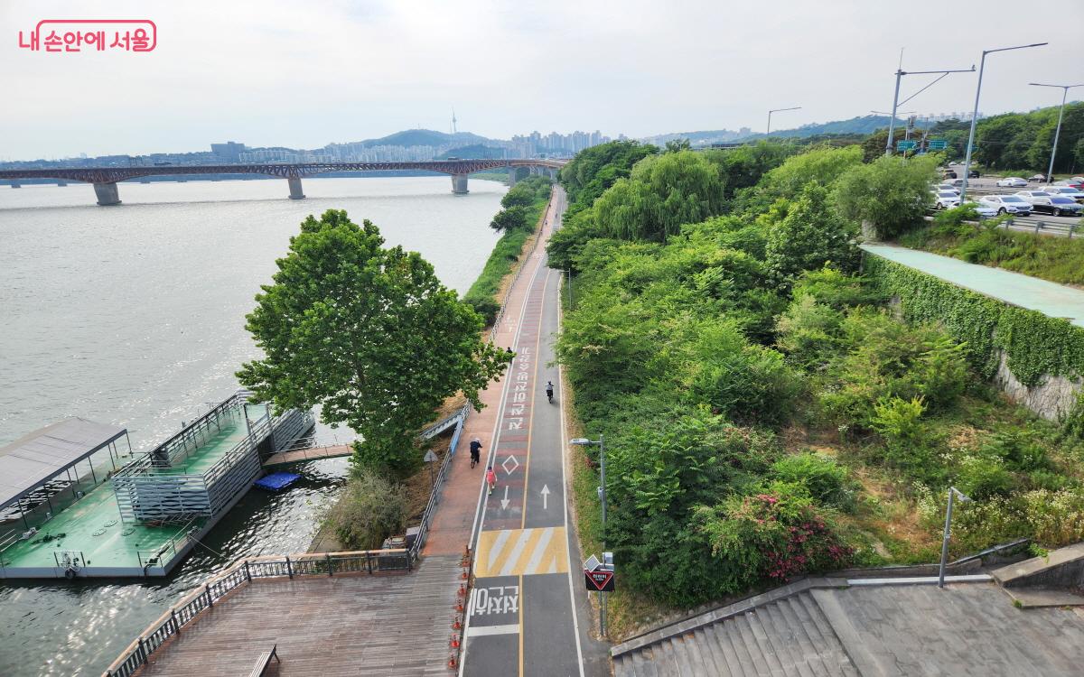 시멘트와 함께했던 그 순간을 살펴보는 특별전시와 투어로 서울을 알아가는 시간이 되었다. ⓒ윤혜숙