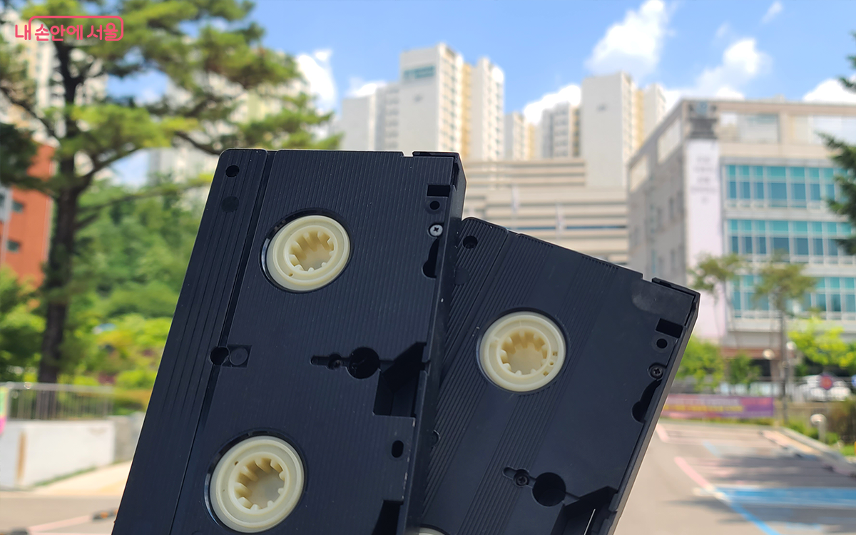 결혼식, 돌잔치 비디오 테이프를 디지털로 변환하러 서울기록원에 가다 ©김경희