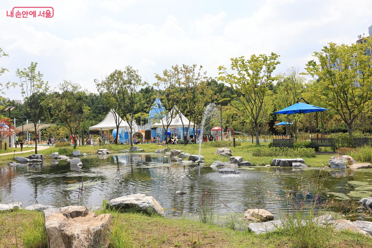 야외 물놀이터는 '서울물재생공원' 내에 마련되어 있다. ⓒ박우영