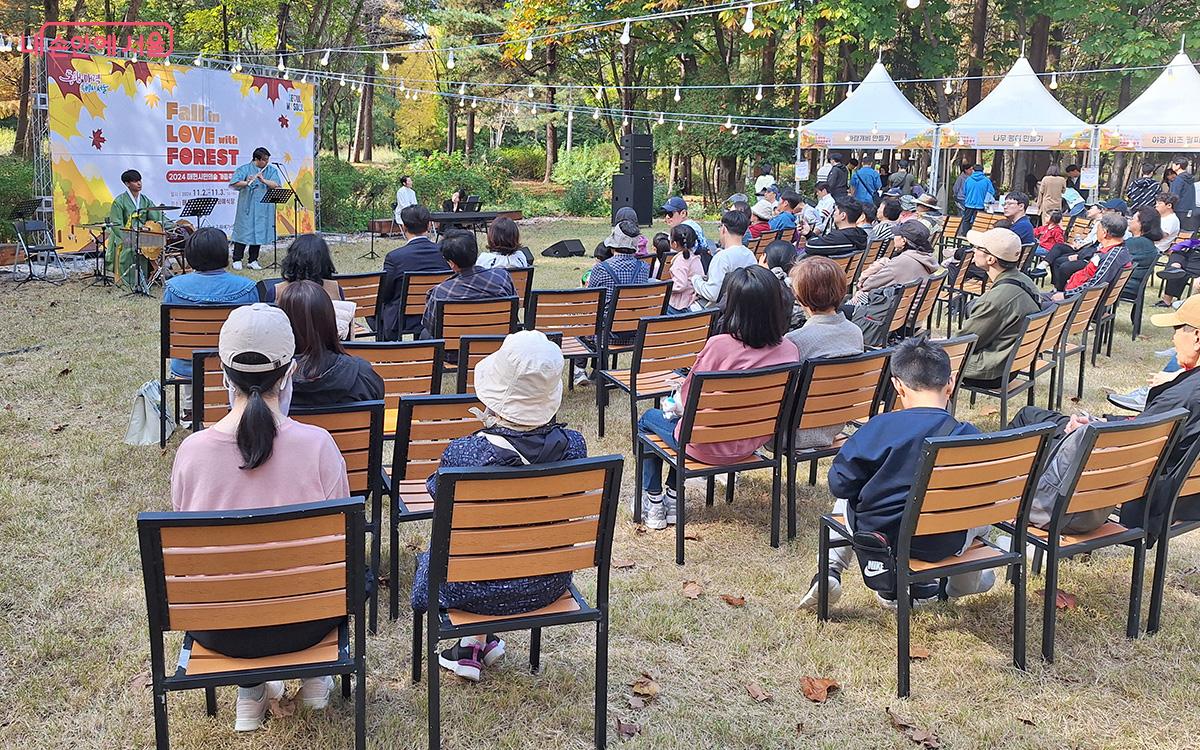 ‘퓨전국악 연’은 대금과 플루트, 재즈피아노를 조합한 다채로운 앙상블을 보여준다. ©이혜숙