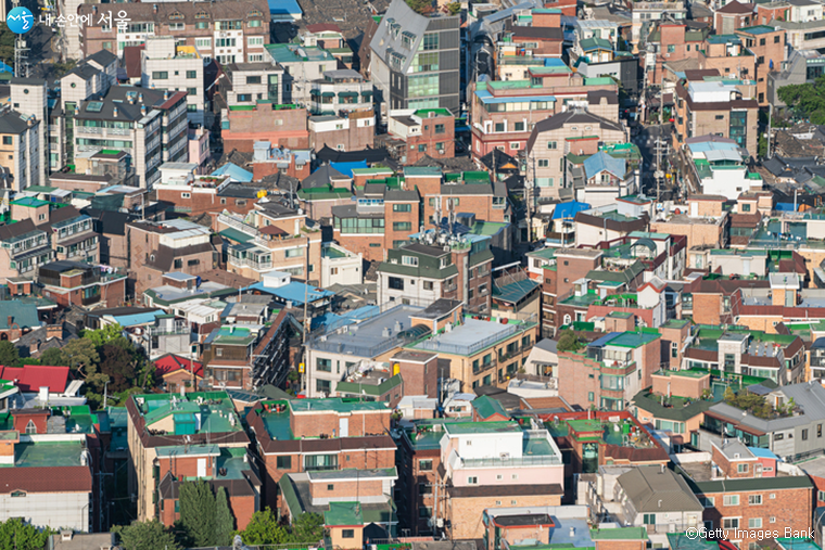 서울시가 리모델링 활성화구역 내 건폐율‧건축선 제한을 완화했다