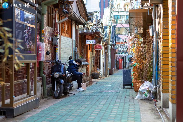 서울 한복판에 골목을 간직한 동네, 익선동ⓒ문청야