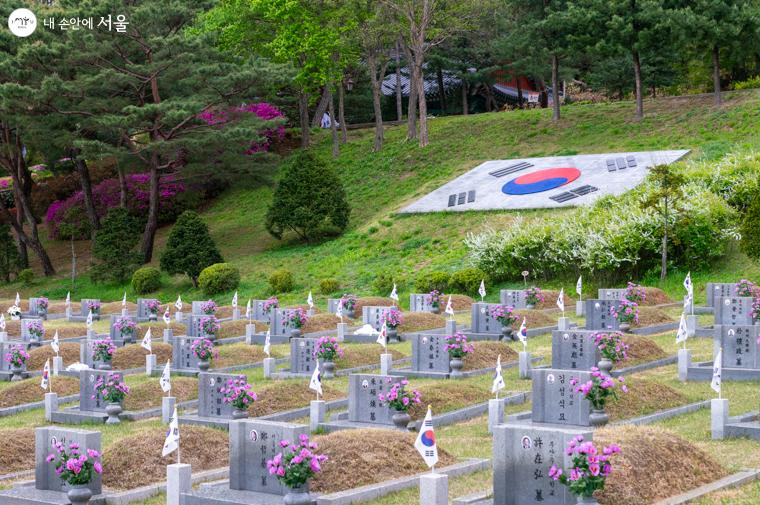 자유, 민주, 정의를 위해 목숨 바친 호국영령들