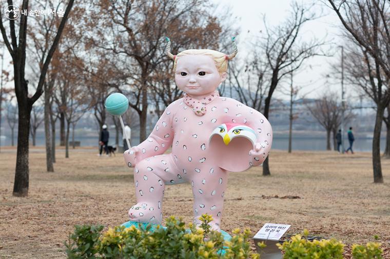 양진욱 작가의 '승리의 여신' 작품 ⓒ문청야