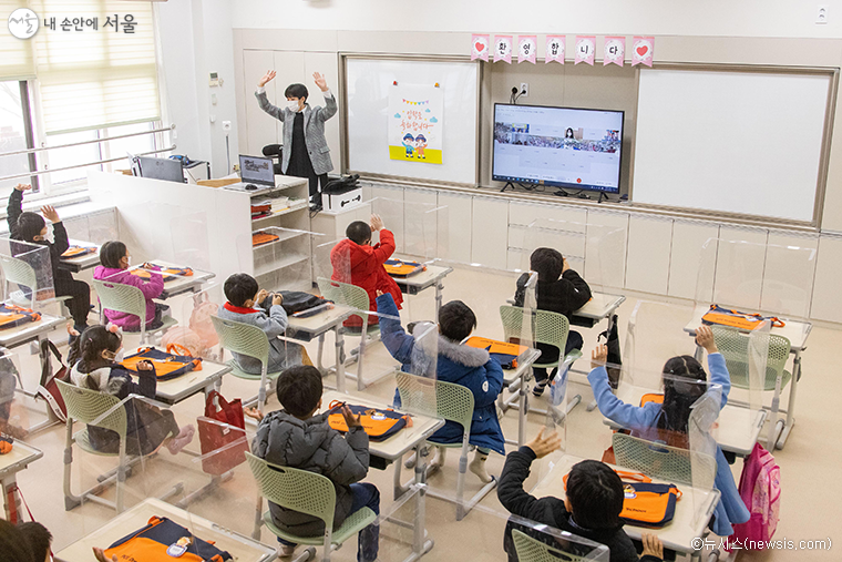 올해부터 서울시 초등학교에 입학하는 신입생들에게 입학준비금이 지원된다. 