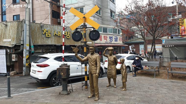 건널목 차단기 ‘땡땡 ’소리로 이름 붙여진 '땡땡거리' 