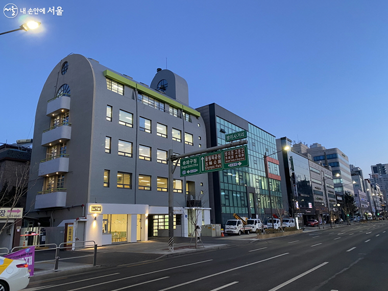 전국 최초 지역사회 정신건강서비스 통합거점센터 ‘서울시정신건강통합센터’가 본격 운영된다.