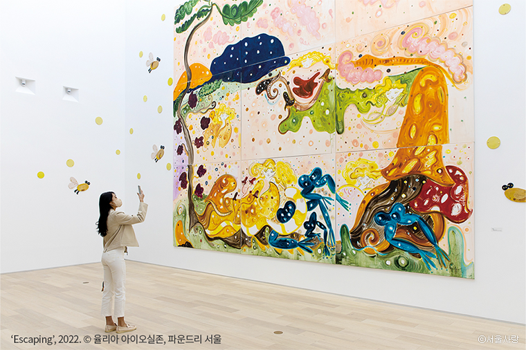 젊고 실험적인 현대미술을 선보이며 MZ세대에게 사랑받고 있는 파운드리 서울.