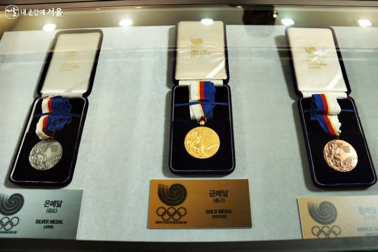 88 올림픽 메달 진품도 전시되어 있다. ⓒ정향선