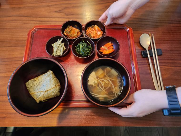 음식점 음식 사진