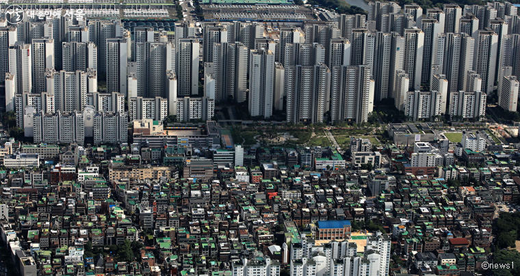 서울 재개발 사업에서 임대주택 의무 건립 비율 산정할 때 전체 세대수뿐 아니라 '전체 연면적'도 기준으로 삼을 수 있다.