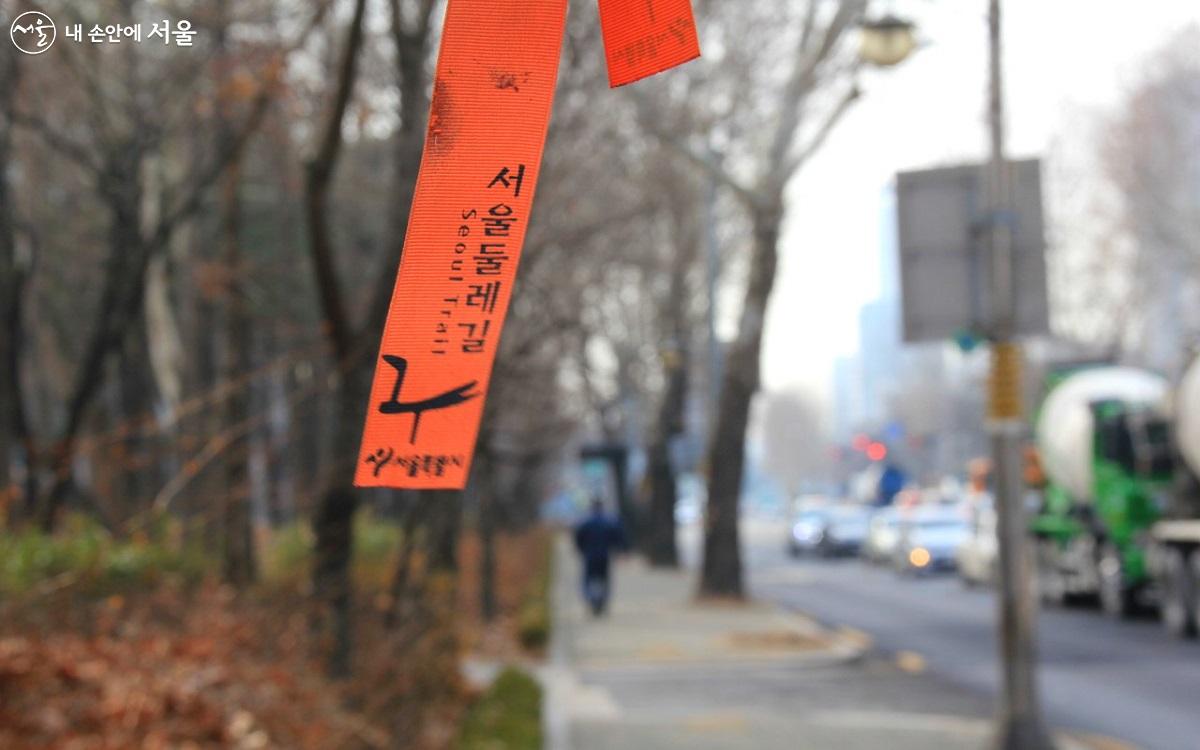 산, 강, 도심을 연결하며 총 8개 구간으로 구성되어 코스에 따라 난이도가 다르다. ©엄윤주