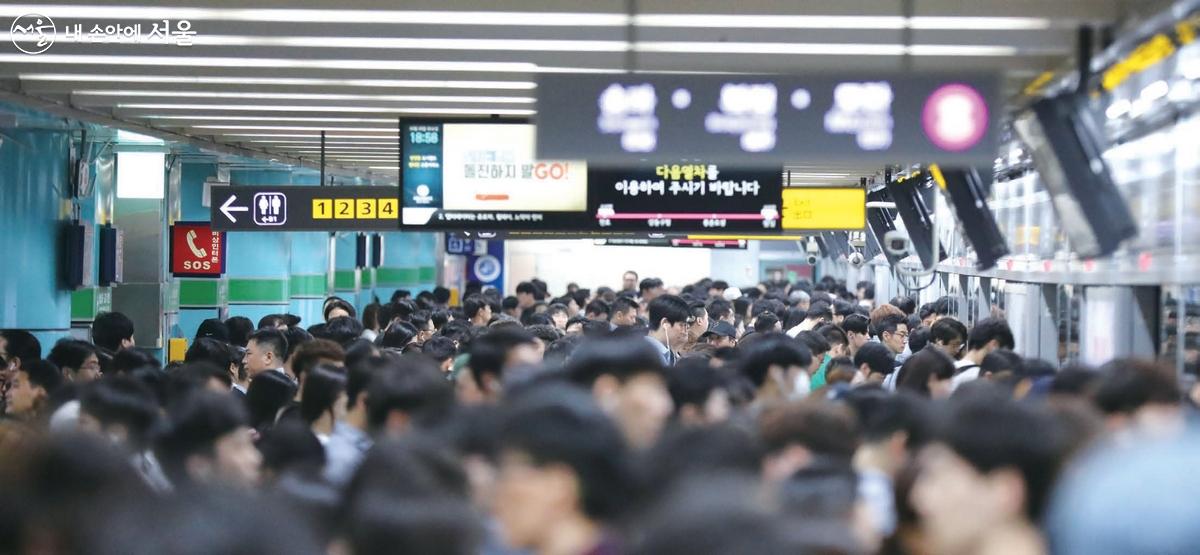 서울교통공사 8호선 잠실역 ©서울교통공사