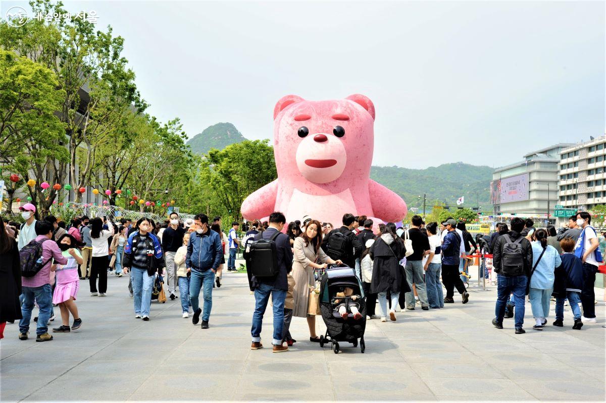 ‘아트웍존’의 글로벌 캐릭터인 벨리곰 포토존 ⓒ조수봉