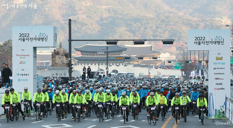 21일 ‘서울자전거대행진’ 행사가 열리는 광화문광장~강변북로~월드컵공원까지 등에서 단계별 교통통제가 이뤄진다.