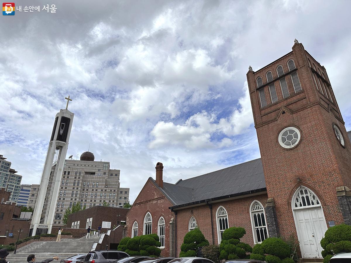 정동제일교회는 미국의 선교사 헨리 아펜젤러가 1885년에 설립한 한국 개신교 최초의 교회다. ©김수정