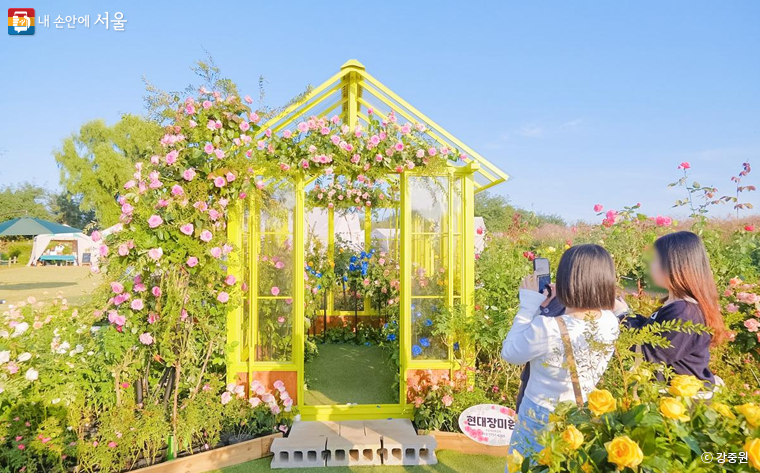 서울시는 5월 ‘서울국제정원박람회’를 개최하여 세계적인 정원문화를 선보인다.