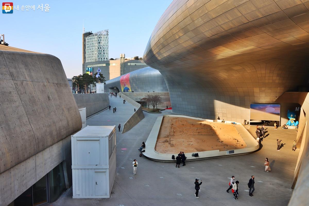 지난 10년의 역사를 되돌아보고 미래를 상상하는 특별한 시간이었다. ⓒ정향선