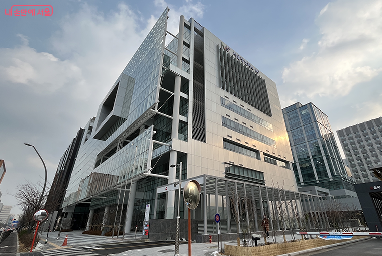 서울시는 그동안 권역별 창업거점을 지속적으로 확충해 왔다. 