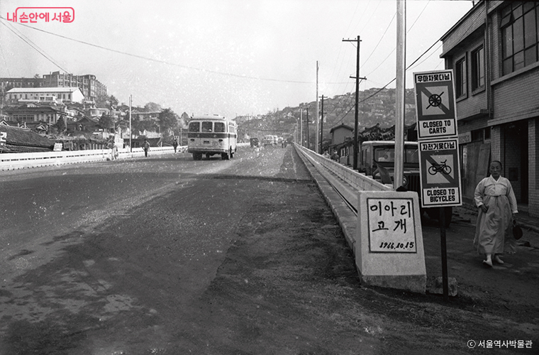 1950년 9월 중순에서 하순에 납북이 많이 이뤄졌는데, 북으로 이송되는 주요 길목이 미아리 고개였다.