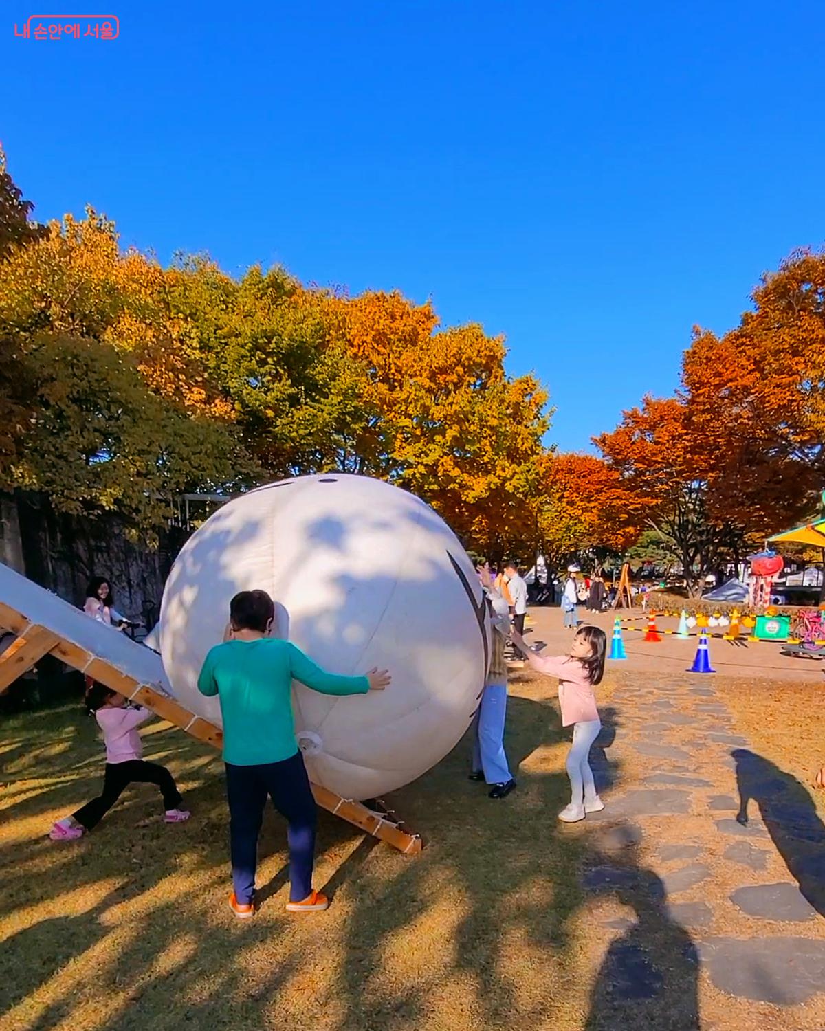 새활용으로 놀이도 즐겼다. ⓒ김민지