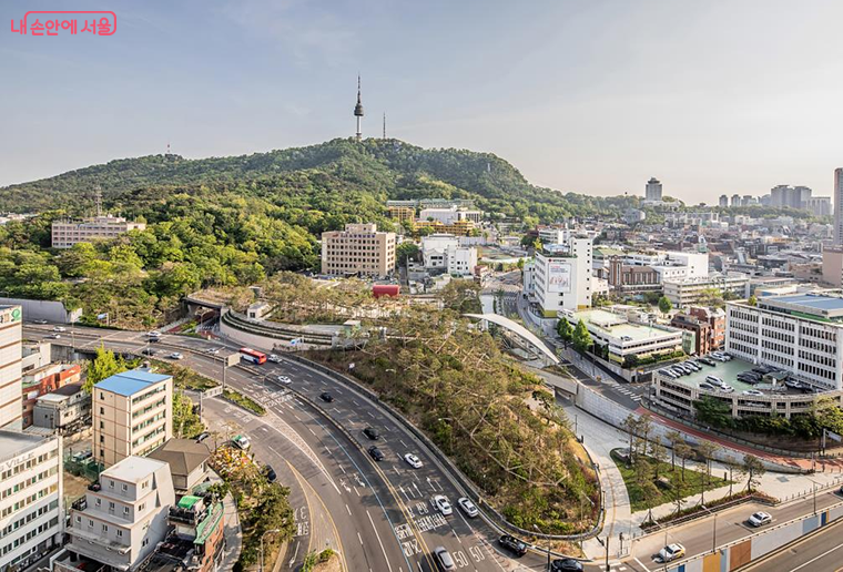 남산의 중앙정보부 건물들 자리에는 공공기관이나 유스호스텔, 공원 등이 단계적으로 들어서게 됐고, 이제는 시민들을 위한 공간으로 완전히 탈바꿈됐다.