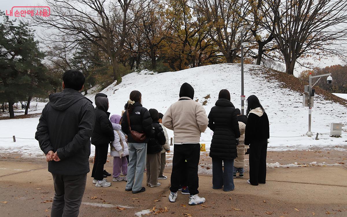 몽촌토성 입구 흔적은 현재 북문, 남문, 동문 등 세개의 성문자리가 남아 있다. ©정향선