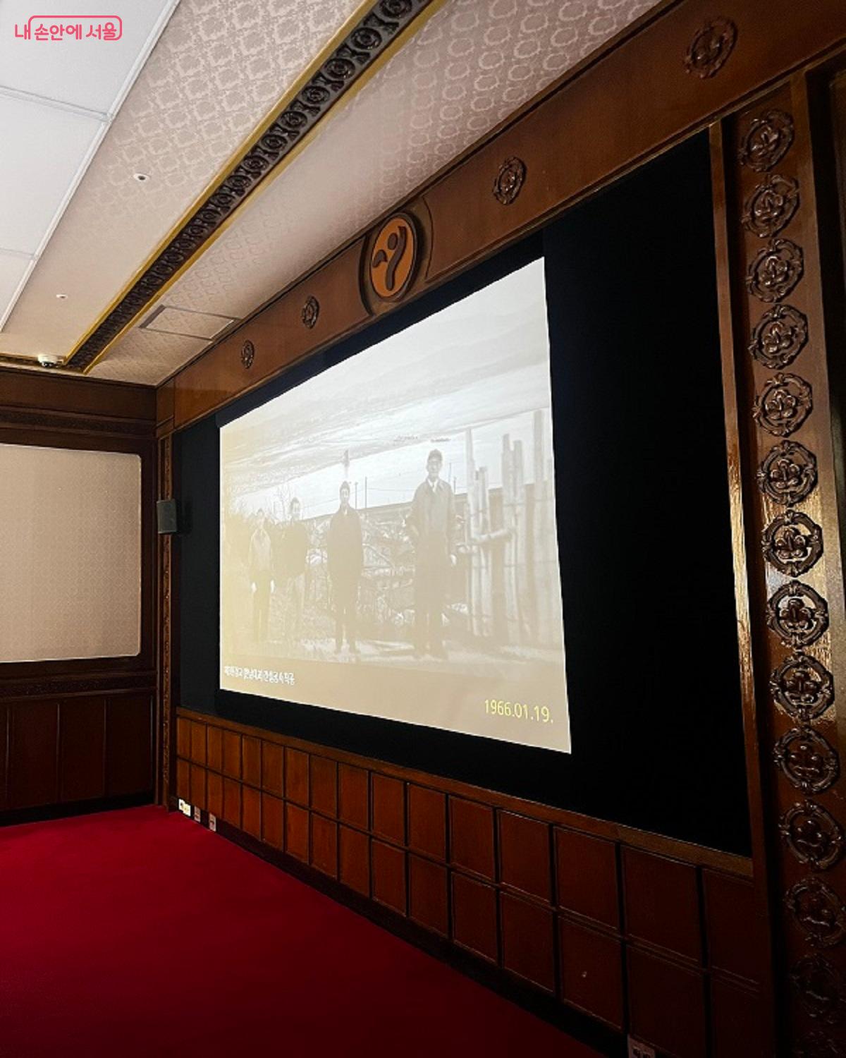 접견실, 기획상황실의 영상물 ⓒ정영경