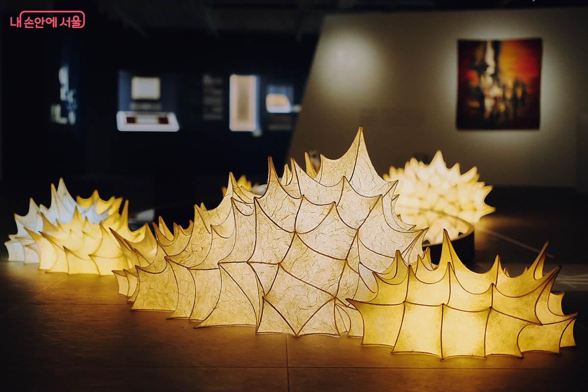 작품 <조용한 확산5>(2009, 전영일 작가) ©김아름