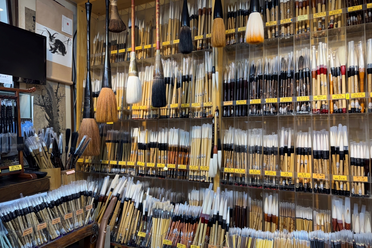 스마트서울맵 따라 떠난 시간여행, 종로 '오래가게'의 매력 속으로