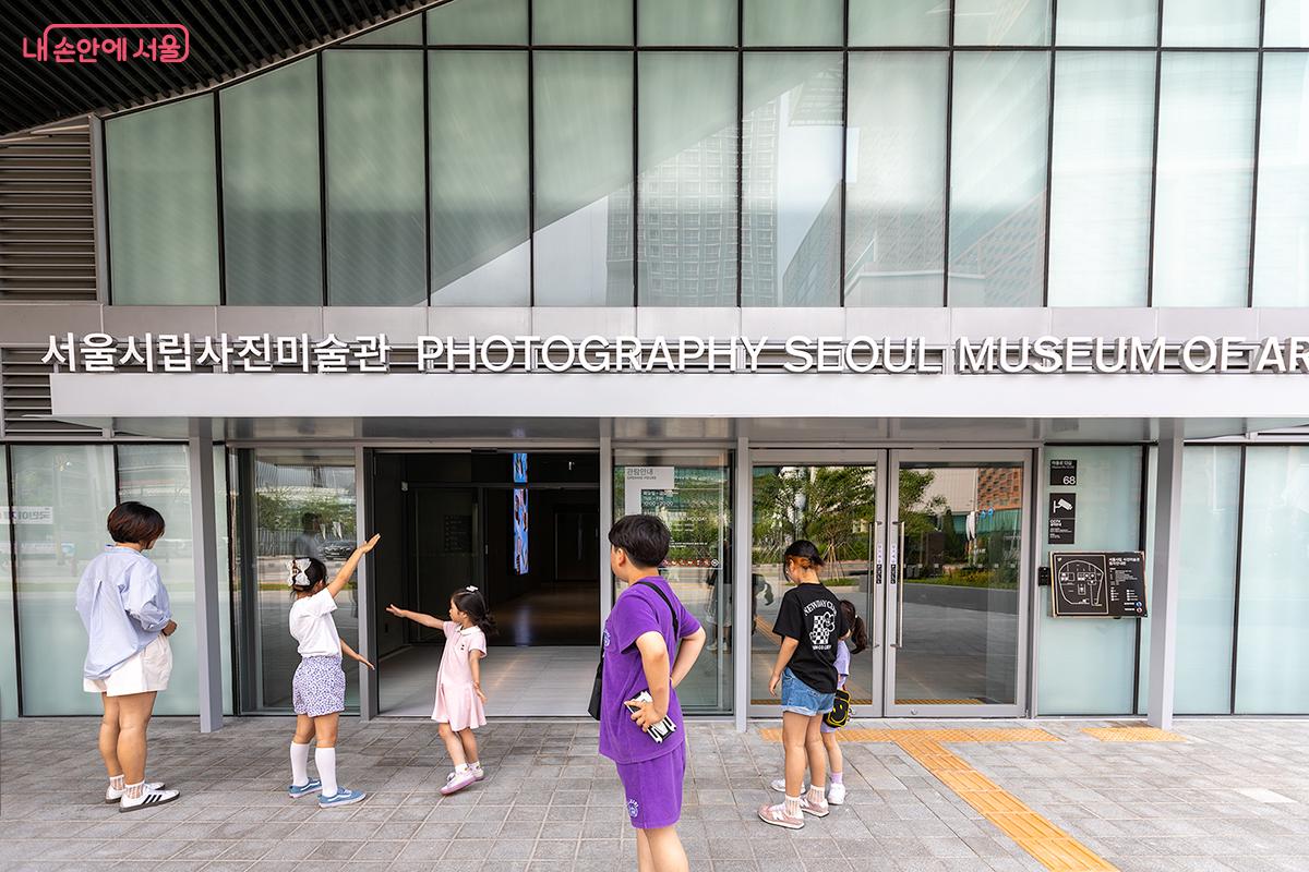 서울 창동에 자리한 ‘서울시립 사진미술관’은 국내 최초, 사진 특화 공공미술관이다. ©문청야