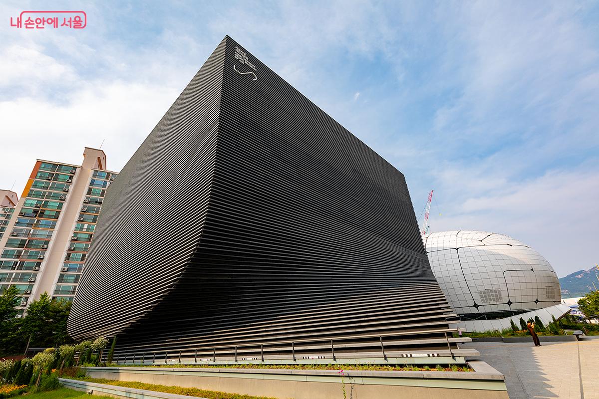 사진만을 위한 예술 공간이 우리 곁에 문을 열었다. ©문청야