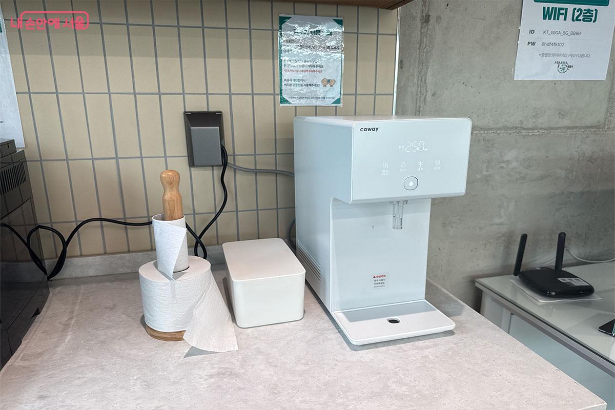 정수기도 있어 자유롭게 이용가능하다. ⓒ송수아