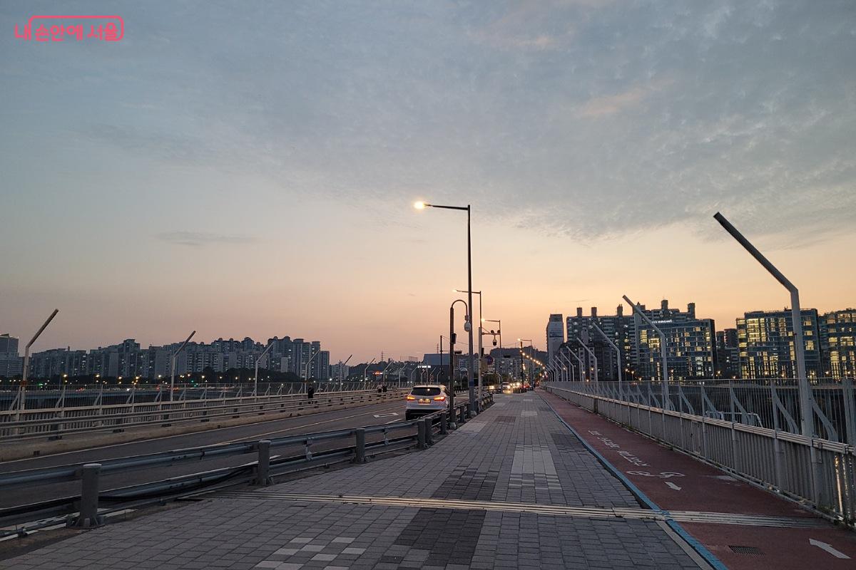 해지는 광진교  ©박미선