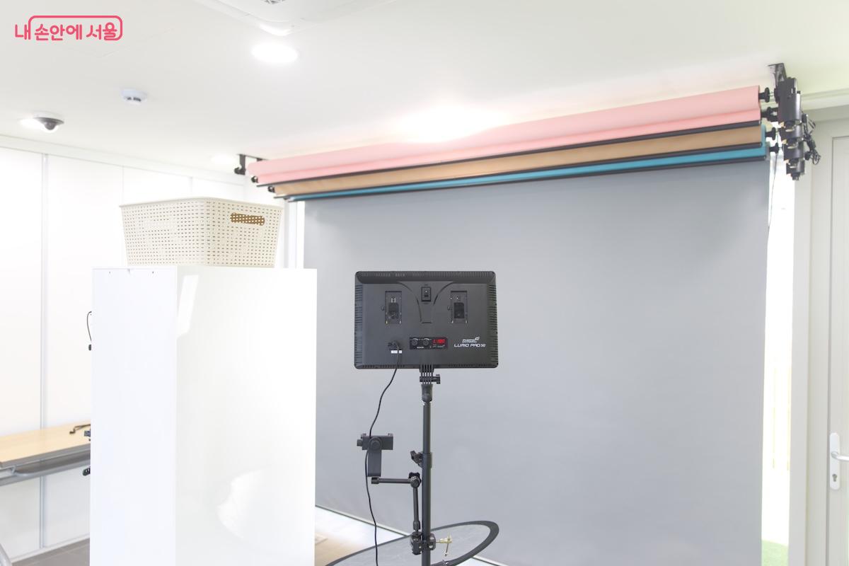 1인 방송, 영상 촬영, 사진 촬영 등을 체험해 볼 수 있는 공간도 눈에 띈다. ©임중빈