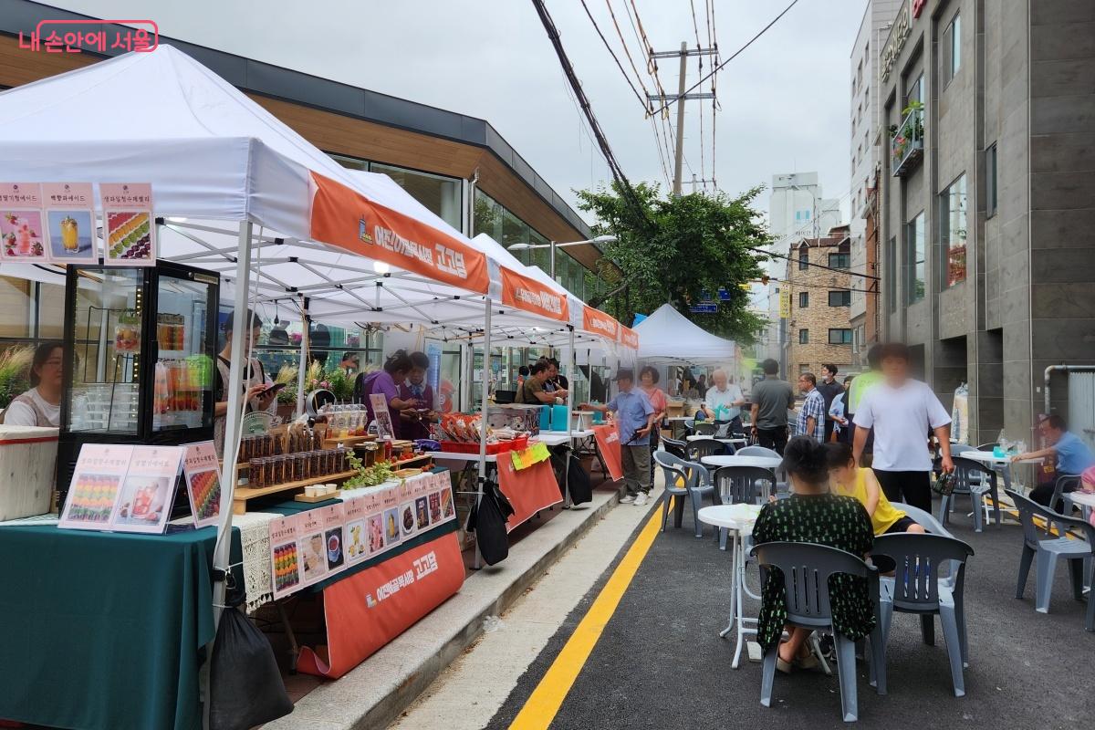 강북 여울장터는 지역 상권에 활력을 불어 넣기 위한 행사였다. ©김미선
