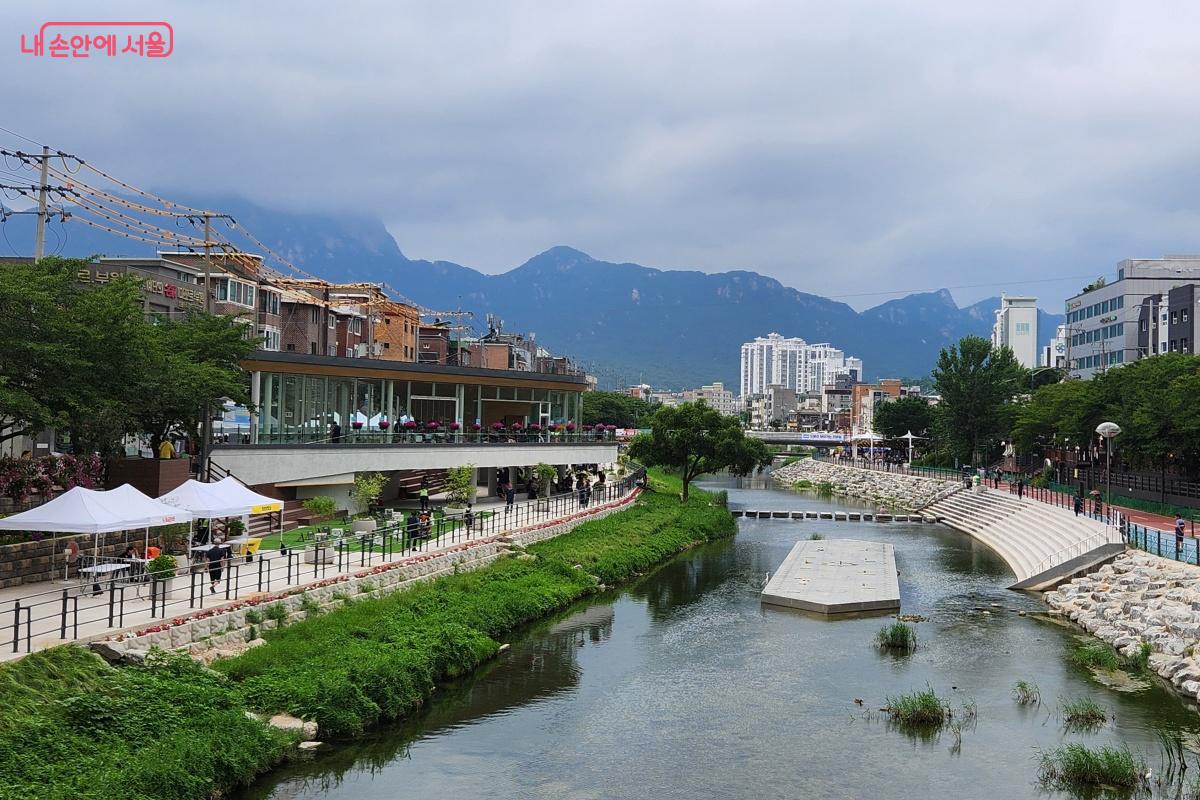 ‘서울형 수변감성도시’ 프로젝트의 11번째 거점이다. ©김미선