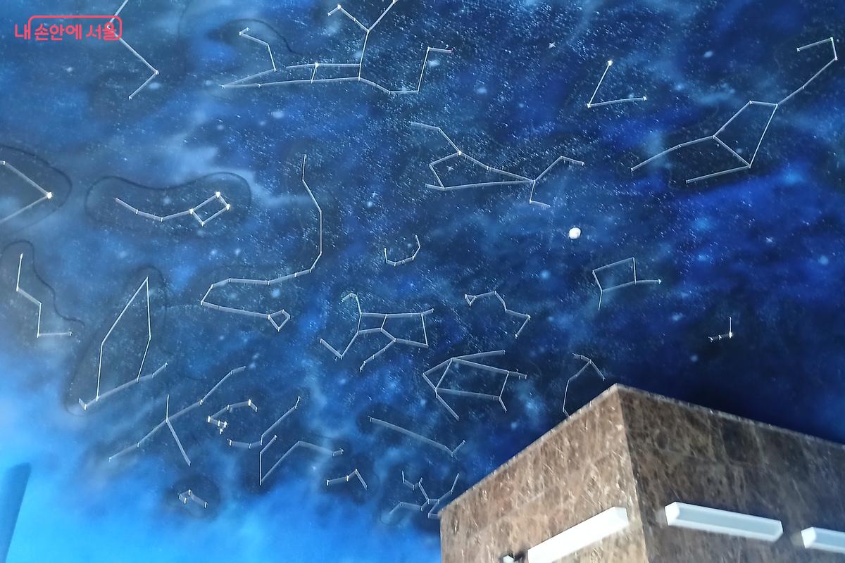 3층에 있는 별자리 전시관 &copy;유지민