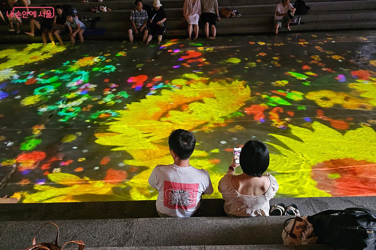 이번 행사는 &lsquo;서울의 매력을 담은 감성 물결&rsquo;을 주제로 전시 운영된다. &copy;백승훈