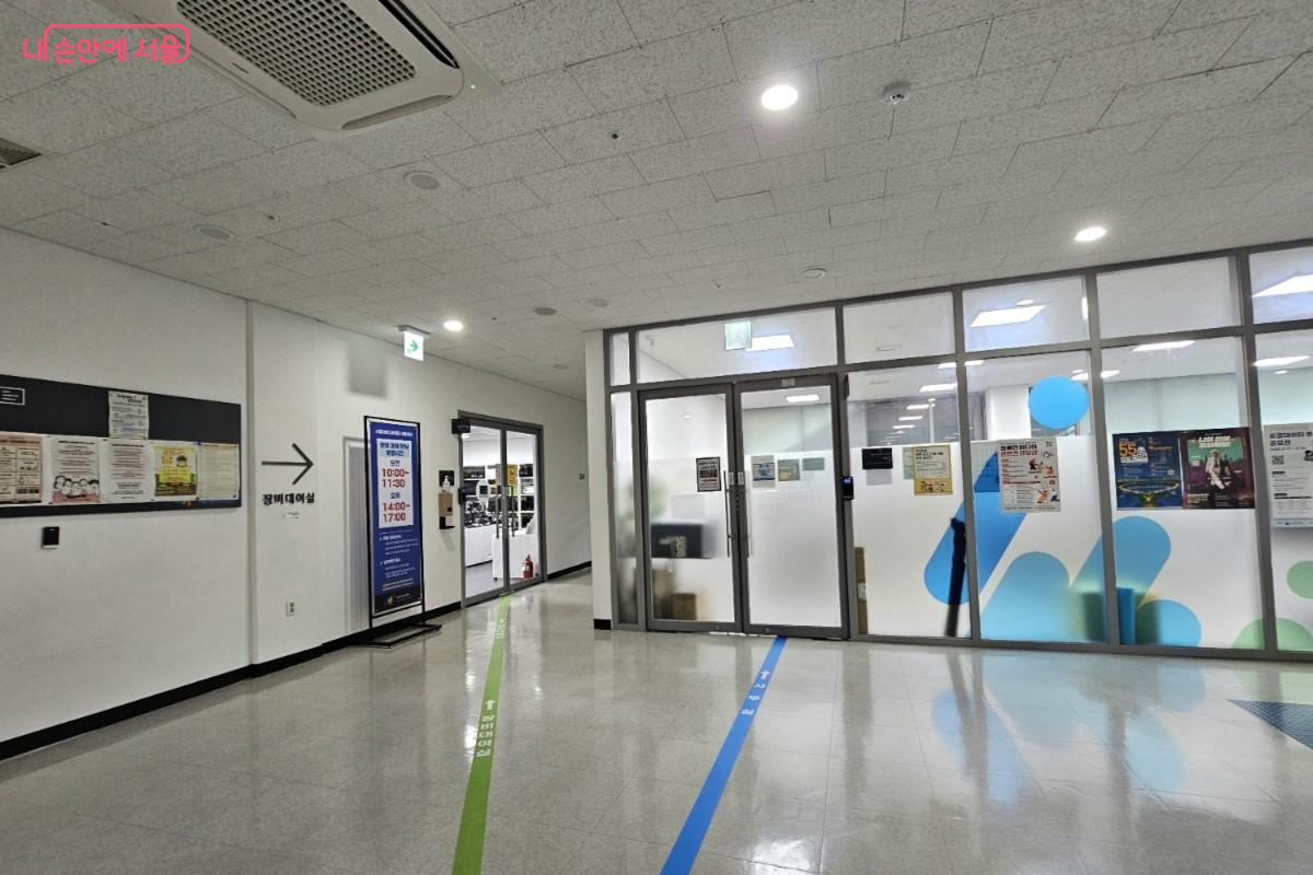 미디어 교육, 미디어 체험, 장비 대여 등을 할 수 있다. &copy;최정윤